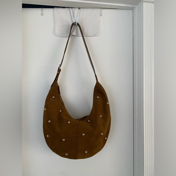 Madewell Handbags - NWT MADEWELL ESSENTIAL CURVE SUEDE SHOULDER/CROSSBODY BAG. Dried acorn
